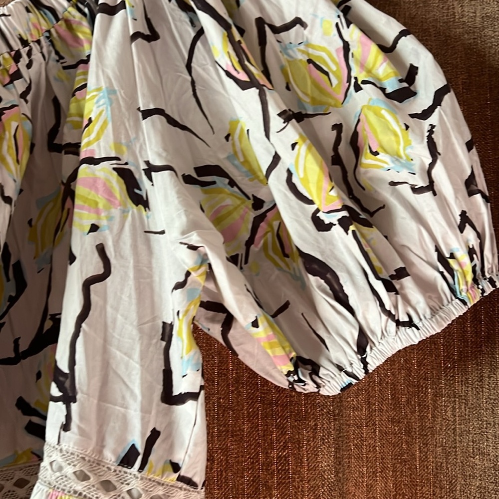 Velvet Multicolor Patterned Top small - Picture 2 of 5